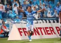 72分に均衡を破る今季２点目のゴールを決めた野崎 陽介（横浜FC）【明治安田Ｊ２ 第33節 横浜FCvs東京Ｖ】