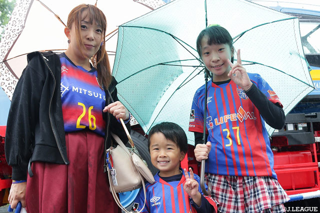雨にも負けず！今日も全力で応援だ！【明治安田Ｊ３ 第23節 F東23vs長野】