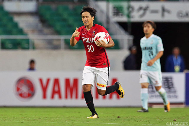 同点ヘッドを決め、得点ランキング単独首位に浮上した興梠 慎三（浦和）【明治安田Ｊ１ 第26節 磐田vs浦和】