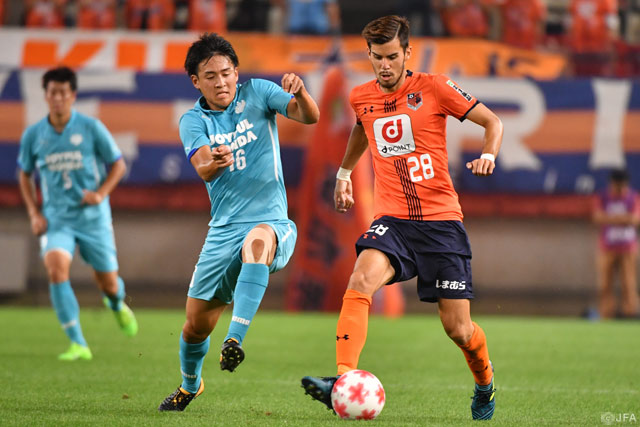 攻撃において存在感を示した長谷川 アーリアジャスール（大宮）【天皇杯 4回戦 筑波大学vs大宮アルディージャ】