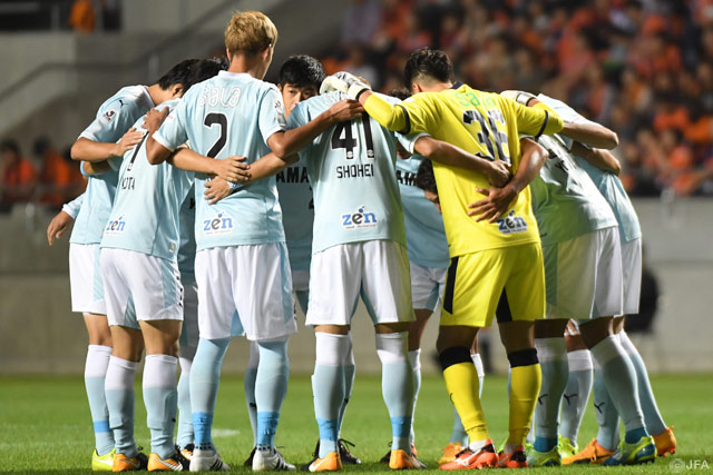 円陣を組む磐田【天皇杯 4回戦 ＡＣ長野パルセイロvsジュビロ磐田】