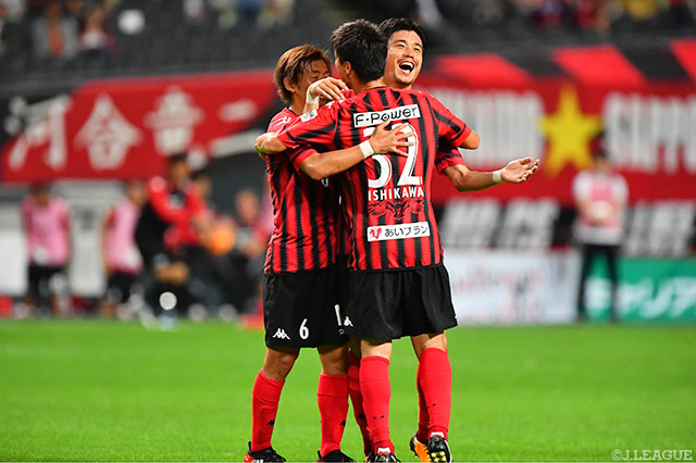 前半終了間際に早坂 良太の今季初得点で先制した札幌【明治安田Ｊ１ 第27節 札幌vs新潟】