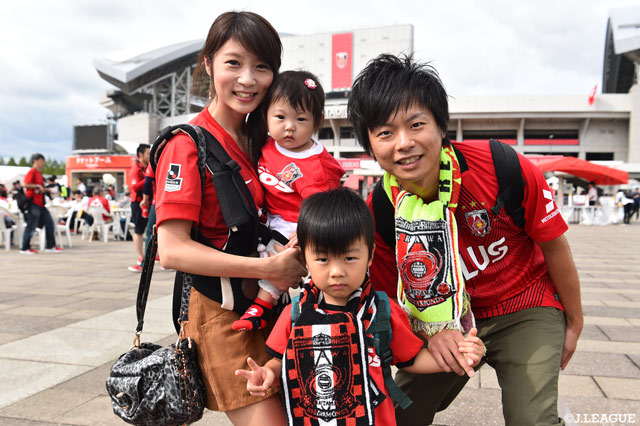 勝利のために今日も一丸となって応援します！【明治安田Ｊ１ 第27節 浦和vs鳥栖】