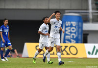 41分に先制ヘッドを決めて試合の均衡を破った増田 繁人（町田）【明治安田Ｊ２ 第34節 徳島vs町田】