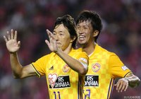 42分、クロスに合わせた石原 直樹（左）のゴールで仙台が先制【明治安田Ｊ１ 第27節 Ｃ大阪vs仙台】