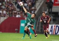 好セーブ連発でゴールを死守したチョン ソンリョン（川崎Ｆ）【明治安田Ｊ１ 第27節 神戸vs川崎Ｆ】