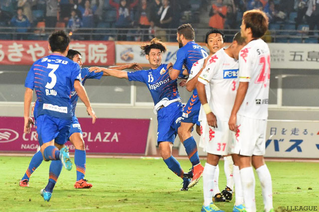 乾 大知の劇的な決勝点による破竹の5連勝で2位を死守した長崎【明治安田Ｊ２ 第34節 長崎vs千葉】