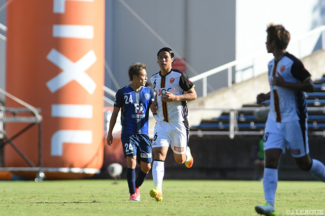 2点を追う後半アディショナルタイム5分に意地のゴールを決めた前 貴之（山口）【明治安田Ｊ２ 第35節 福岡vs山口】