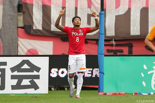 浦和のＪ１通算1,300得点となる決勝点を流し込んだラファエル シルバ（浦和）【明治安田Ｊ１ 第28節 仙台vs浦和】