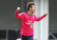 決勝点を決め、全ゴールに絡む大活躍を見せた米澤 令衣（Ｃ大23）【明治安田Ｊ３ 第26節  Ｃ大23vsＧ大23】