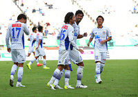 佐藤 優平（#15）のCKがオウンゴールを誘発し、同点に追い付いた山形【明治安田Ｊ２ 第36節  東京Ｖvs山形】