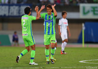 湘南のJ2ホーム通算450得点目となる先制点を挙げた野田 隆之介【明治安田J2 第36節 湘南vs水戸】