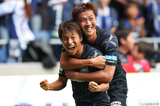 泉澤 仁（左）の同点ゴールで試合を振り出しに戻したＧ大阪【ルヴァンカップ 準決勝 第2戦 Ｇ大阪vsＣ大阪】