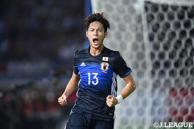 こぼれ球をうまくバウンドさせたシュートで沈めた杉本 健勇（Ｃ大阪）。嬉しいＡ代表初得点となった【国際親善試合：日本vsハイチ】