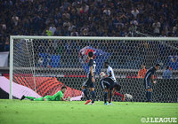 前半に一瞬の隙を突かれ、失点してしまった日本。この日は終始ディフェンスが嚙み合わず、手痛い3失点【国際親善試合：日本vsハイチ】