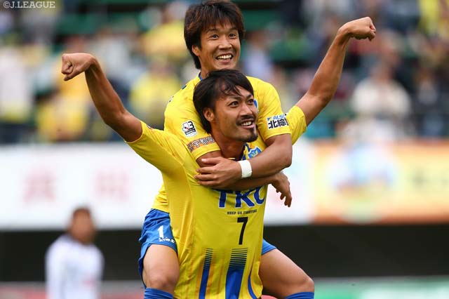 52分に菅 和範（#7）のゴールで栃木が先制。これが決勝点に【明治安田Ｊ３ 第27節 栃木vsＣ大23】