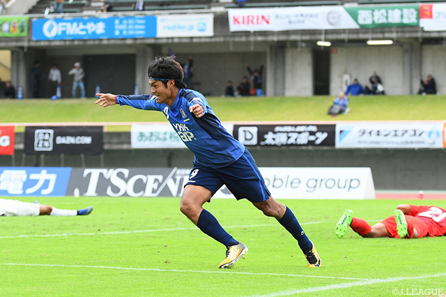 70分に逆転ヘッド、90分にはダメ押しゴールを決めた苔口 卓也（富山）【明治安田Ｊ３ 第27節 富山vs藤枝】