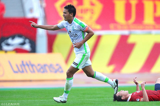 菊地 俊介の2ゴールで一度は逆転に成功した湘南【明治安田Ｊ２ 第37節 名古屋vs湘南】