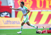 菊地 俊介の2ゴールで一度は逆転に成功した湘南【明治安田Ｊ２ 第37節 名古屋vs湘南】