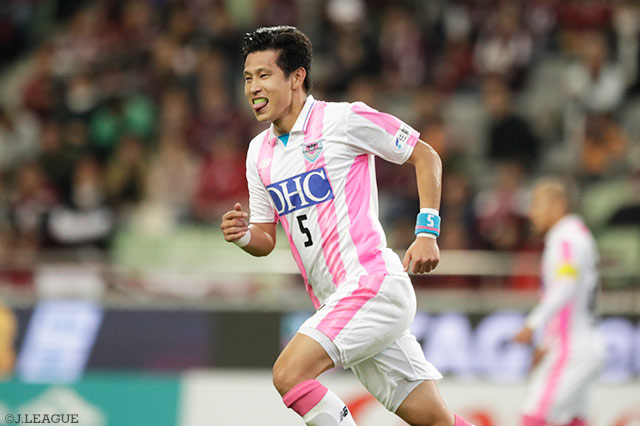 CKからキム ミンヒョクが頭で押し込んで逆転に成功した鳥栖【明治安田Ｊ１ 第30節 神戸vs鳥栖】