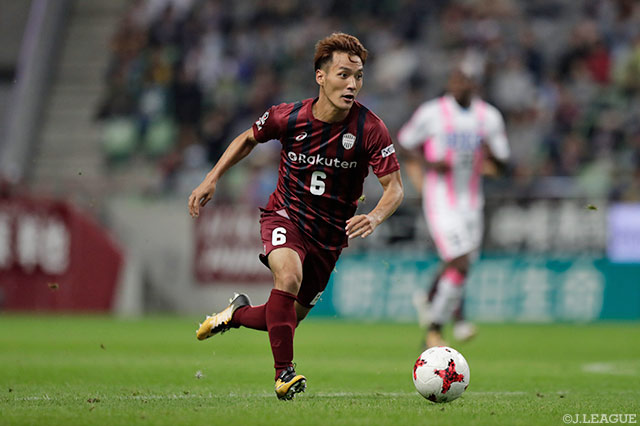 第17節以来の戦列復帰を果たし、右サイドで奮闘した高橋 峻希（神戸）【明治安田Ｊ１ 第30節 神戸vs鳥栖】