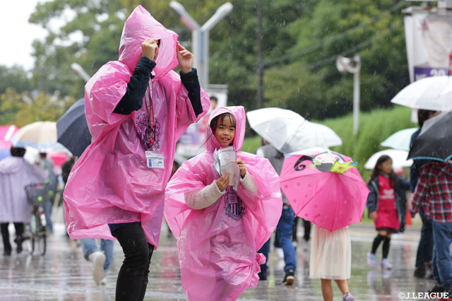雨ニモマケズ会場に向かっています！【明治安田Ｊ１ 第30節 Ｃ大阪vs甲府】