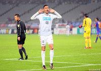 59分にヘッドで追加点を決めたジェイ（札幌）は２試合連続の２ゴール【明治安田Ｊ１ 第30節 FC東京vs札幌】