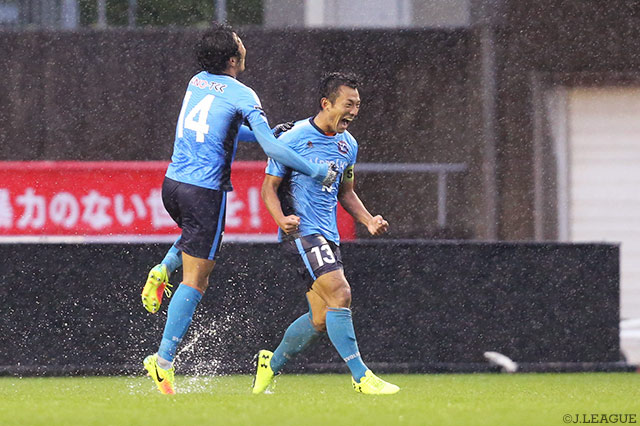 辻 正男の5試合連続ゴールでふたたびリードしたYS横浜【明治安田Ｊ３ 第28節 Ｃ大23vsYS横浜】