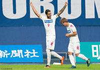 ラリベイがゴール前のこぼれ球を見逃がさずに押し込んで先制した千葉【明治安田Ｊ２ 第39節 大分vs千葉】