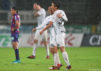 豪雨の激戦を逆転で制し、8位に浮上した神戸【明治安田Ｊ１ 第31節 甲府vs神戸】