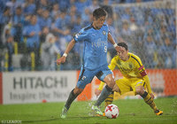 後半から出場し、5本のシュートを果敢に放った森本 貴幸（川崎Ｆ）【明治安田Ｊ１ 第31節 柏vs川崎Ｆ】