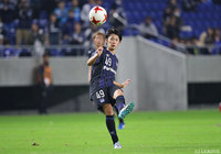 狙い澄ましたロングシュートでＪ初得点となる同点ゴールを奪った芝本 蓮（Ｇ大23）【明治安田Ｊ３ 第29節 Ｇ大23vs北九州】