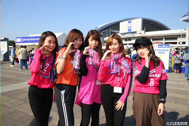 埼玉に駆け付けたセレ女。桜は初タイトルなるか！？【ルヴァンカップ 決勝 Ｃ大阪vs川崎Ｆ】