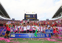 ゴール裏のファン・サポーターと共に歓喜を味わったＣ大阪の選手・スタッフ【ルヴァンカップ 決勝 Ｃ大阪vs川崎Ｆ】