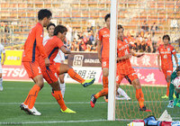 有田 光希がこぼれ球を押し込んでライバルに一矢報いた愛媛【明治安田Ｊ２ 第40節 愛媛vs徳島】