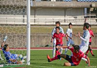 58分、小林 洵（#48）のプロ初ゴールでＣ大23が先制【明治安田Ｊ３ 第30節 Ｃ大23vs鳥取】