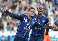 石津 大介の勝越し点で競り勝ち、4試合ぶりの白星を掴んだ福岡【明治安田Ｊ２ 第40節 福岡vs湘南】