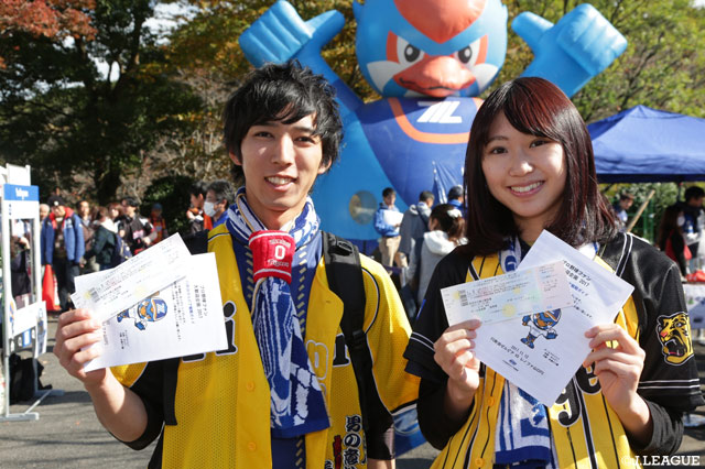 普段は野球観戦だけどこの日ばかりはサッカー観戦！【明治安田Ｊ２第41節 町田vs山口】