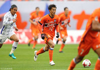 あわや追加点という惜しいシュートを放った小川 佳純（新潟）【明治安田Ｊ１ 第32節 新潟vs甲府】