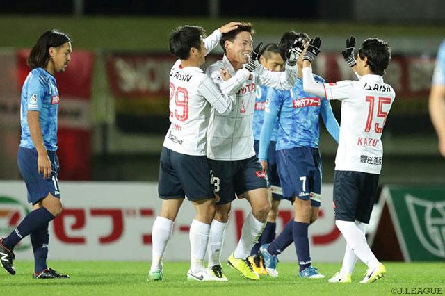 櫛引 一紀の追加点で勝利を収め、3位に浮上してリーグ戦を終えた名古屋【明治安田Ｊ２ 第42節 讃岐vs名古屋】