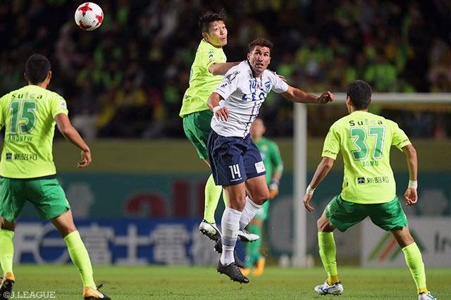 無得点に終わるも、今季25得点を挙げＪ２得点王に輝いたイバ（横浜FC）【明治安田Ｊ２ 第42節 千葉vs横浜FC】