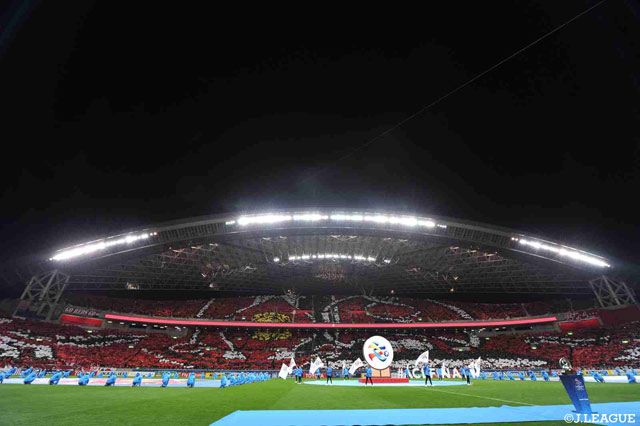 浦和サポーターによる圧巻のコレオグラフィー【ACL 決勝 第2戦 浦和vsアルヒラル】