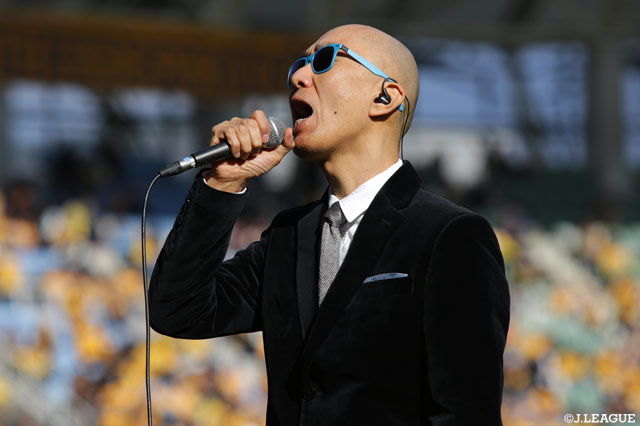 試合前にサンプラザ中野くんさんも熱唱！【明治安田Ｊ１ 第33節 仙台vs横浜FM】