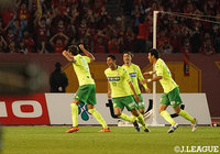 前半終了間際に先制点を挙げた千葉のラリベイ。完全に勢いを手繰り寄せたかにみえたが…【Ｊ１昇格プレーオフ 準決勝 名古屋vs千葉】