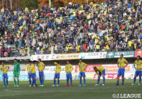 ホームで勝てず、落胆する栃木のイレブン【明治安田Ｊ３ 第33節 栃木vs長野】