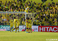 58分に大谷 秀和（柏）が決めたゴールが決勝点に【明治安田Ｊ１ 第34節 柏vs広島】