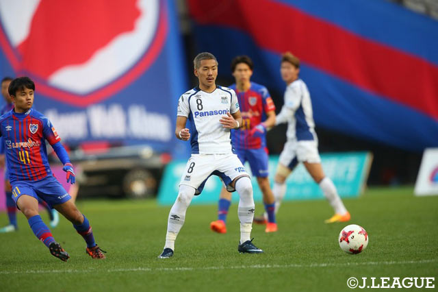 豊富な運動量でチームに貢献する井手口 陽介（Ｇ大阪）【明治安田Ｊ１ 第34節 FC東京vsＧ大阪】