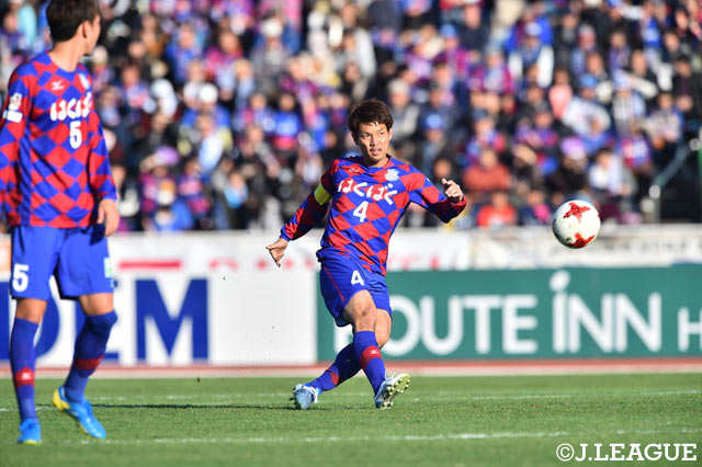 山本 英臣（甲府）はチームの無失点に貢献した【明治安田Ｊ１ 第34節 甲府vs仙台】