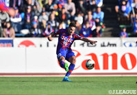 前線で多くのチャンスを作ったドゥドゥ（甲府）【明治安田Ｊ１ 第34節 甲府vs仙台】