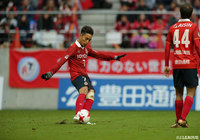 精度の高いパスでチャンスを演出した田口 泰士（名古屋）【Ｊ１昇格プレーオフ 決勝 名古屋vs福岡】